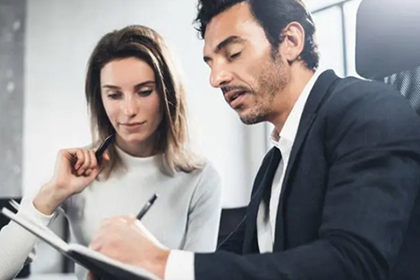 逾期债务或可追索借款人抵押房产